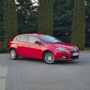 Fiat Bravo II Hatchback 5d Seria 2 1.4 16V 90KM 2013 Fiat Bravo 1.4 16V Dynamic, zdjęcie 4