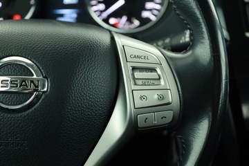 Nissan Qashqai II Crossover 1.2 DIG-T 115KM 2015 Nissan Qashqai 1.2 DIG-T, Salon Polska, Klima, zdjęcie 14