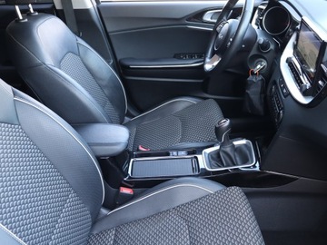 Kia Ceed III Kombi Facelifting 1.5 T-GDI 160KM 2022 Kia Ceed 1.5 T-GDI, Salon Polska, Serwis ASO, zdjęcie 8