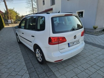 Volkswagen Touran II 1.6 TDI 105KM 2014 Volkswagen Touran 1.6 105 Km Klimatronik, zdjęcie 13