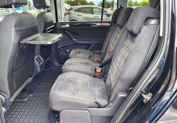 Volkswagen Touran III 2.0 TDI 150KM 2017 Volkswagen Touran Volkswagen Touran 2.0 TDI BMT Highline DSG 2.0 Diesel, zdjęcie 11