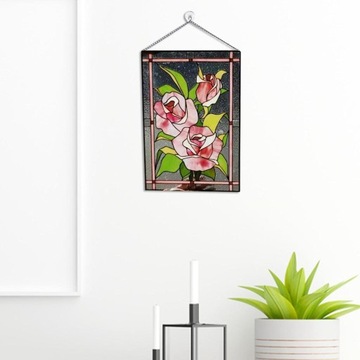 Витражные подвески, декоративные цветы.