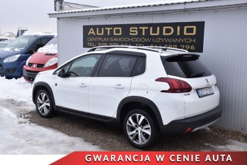 Peugeot 2008 I SUV Facelifting 1.2 PureTech 110KM 2018 Peugeot 2008 NaviKamera SkoraAlcantara Ambiente Led Panorama Klimatronic, zdjęcie 3