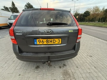 Kia Ceed I SW Facelifting 1.4 DOHC CVVT 90KM 2010 Kia Cee&#039;d Ceed Lift 1.4B 2010r Klimatyzacja, zdjęcie 10