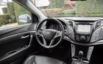 Hyundai i40 Kombi Facelifting 1.7 CRDi 141KM 2015 Hyundai i40 i40 1.7CRDI 141KM Lift Led Xenon Skora Navi Camera Full Serwi, zdjęcie 27