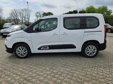 Citroen Berlingo III Osobowy M 1.2 PureTech 110KM 2021 Citroen Berlingo 1,2 benzyna 110KM nawigacja, zdjęcie 17