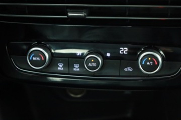 Opel Mokka II SUV 1.2 Turbo 130KM 2022 Opel Mokka 1.2 Turbo, Salon Polska, Serwis ASO, zdjęcie 9