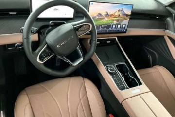 Chery Tiggo 9 SUV PHEV 1.5 Super Hybrid 428KM 2025 Chery Tiggo 9 Od reki Glosniki Sony Podgrzewana kierownica 1.5 428KM, zdjęcie 10
