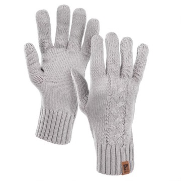 ЖЕНСКАЯ ЗИМНЯЯ ШАПКА С ПОМПОНОМ, ЮБКА И ПЕРЧАТКИ