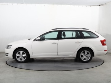 Skoda Octavia III Kombi 2.0 TDI CR DPF 150KM 2015 Skoda Octavia 2.0 TDI, Salon Polska, Serwis ASO, zdjęcie 2