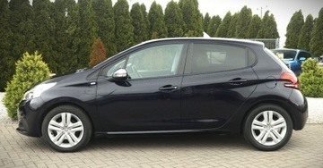 Peugeot 208 I Hatchback 5d Facelifting 1.2 PureTech 82KM 2017 Peugeot 208 (Nr.008) 1.2 82 KM Style Navi Klima Tempomat Parktronik Gwaran, zdjęcie 7