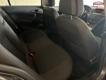 Opel Insignia I Sedan 1.8 Twinport ECOTEC 140KM 2009 Opel Insignia Benzyna Sedan Bezwypadkowy Serwis nowe opony nowy przeglad n, zdjęcie 24