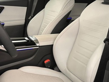 Mercedes GLC C254/X254 2025 GLC Coupe 300 de 4-Matic AMG Line 2.0 353KM, zdjęcie 2