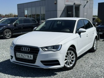 Audi A3 8V Hatchback 3d 1.2 TFSI 105KM 2014 Audi A3 Sportback 1.2 16V TSI 105KM 2014 Navi,