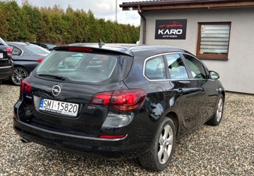 Opel Astra J Sports Tourer 2.0 CDTI ECOTEC 165KM 2012 Opel Astra 2012 r. 2.0 Diesel 165KM, zdjęcie 5