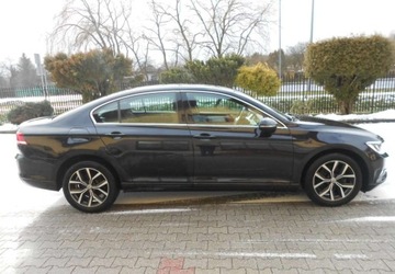 Volkswagen Passat B8 Limousine 1.6 TDI BlueMotion Technology 120KM 2017 Volkswagen Passat Volkswagen Passat B8 1.6 Diesel 120KM, zdjęcie 7
