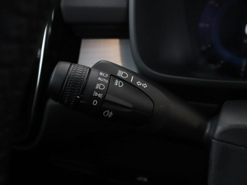 Volvo XC40 Crossover Facelifting 2.0 B3 163KM 2023 Volvo XC 40 FV23 2.0 B4 Core Automat Tempomat, zdjęcie 33