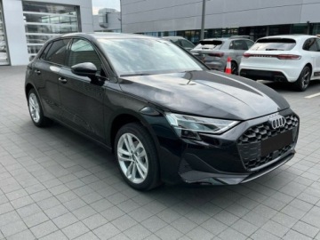 Audi A3 8Y Sportback Facelifting 1.5 35 TFSI 150KM 2026 AUDI A3 35 TFSI Sportback Hatchback 1.5 (150KM) 2026, zdjęcie 4