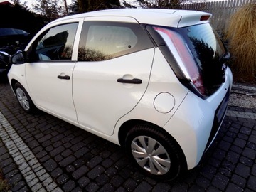 Toyota Aygo II Hatchback 5d 1.0 VVT-i 69KM 2016 TOYOTA AYGO 998 CCM 69 KM, zdjęcie 6