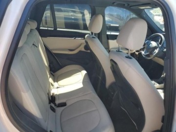 BMW X1 F48 2018 BMW X1 BMW X1 xDrive28i 2.0 Benzyna 228KM, zdjęcie 8