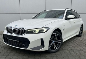 BMW Seria 3 G20-G21 Touring 2.0 330e 292KM 2023 BMW Seria 3 M SPORT 4x4 Shadow Line FV 23 2.0 Hybryda Plug-in 292KM