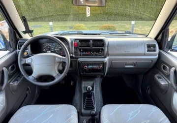 Suzuki Jimny III Standard 1.3 VVT 85KM 2003 Suzuki Jimny Suzuki Jimny 1.3 Benzyna 85KM, zdjęcie 9