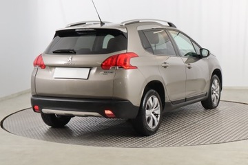 Peugeot 2008 I SUV 1.2 PureTech 110KM 2015 Peugeot 2008 1.2 PureTech, Salon Polska, zdjęcie 4