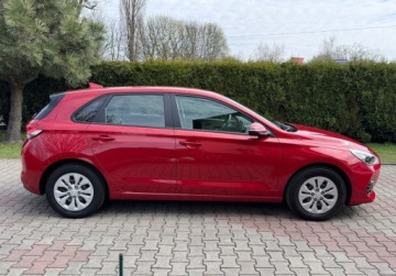 Hyundai i30 III Hatchback 1.4 MPI 100KM 2018 Hyundai i30 1,4 100KM Lift NAVI Kamera Klima Bezwypadkowy Dla wymagajacych, zdjęcie 8