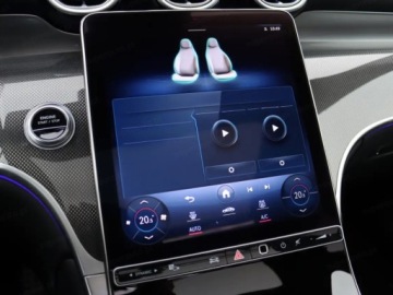 Mercedes GLC C254/X254 Coupe 2.0 200 204KM 2026 MERCEDES-BENZ GLC 200 4-Matic AMG Line 2.0 (204KM) 2026, zdjęcie 10