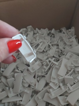 Заглушки и водоотводы для окон ПВХ, 50 шт.