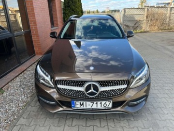 Mercedes Klasa C W205 Kombi 200 BlueTEC 136KM 2014 Mercedes-Benz Klasa C 1.6 diesel 136 KM 6 biegow zarej w PL zadbany mo, zdjęcie 4