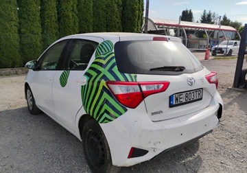 Toyota Yaris III 2018 Toyota Yaris 2018r, Salonowa, 1.5 Benzyna. Uszkodzony prawy przod. Jezdzi., zdjęcie 2