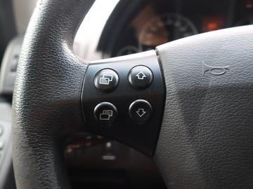 Mercedes Klasa A W169 Coupe 1.7 170 116KM 2004 Mercedes A A 170 , Klima, El. szyby, zdjęcie 16