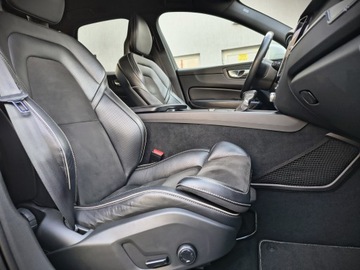 Volvo XC60 II Crossover D4 190KM 2018 Volvo XC 60 D4 AWD R-Design Aut. Salon Polska, Fak, zdjęcie 21