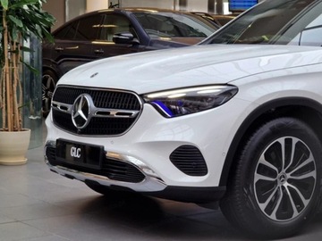 Mercedes GLC C254/X254 Coupe 2.0 200 204KM 2025 MERCEDES-BENZ GLC 200 4-Matic Avantgarde 2.0 (204KM) 2025, zdjęcie 1