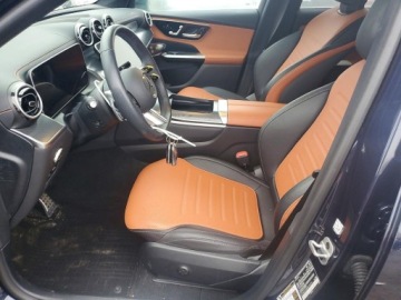 Mercedes GLC C254/X254 2024 Mercedes-Benz GLC 300 4Matic 2024 2.0 Benzyna 255KM, zdjęcie 1