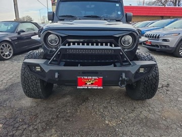 Jeep Gladiator 2021 Jeep Gladiator Overland Crew Cab Medium Bed 2021 3.6 Benzyna 285KM, zdjęcie 6