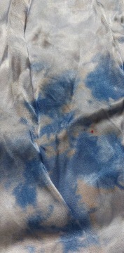 Modrá saténová kombinéza tie-dye defekt 36