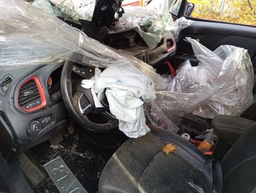 Jeep Renegade SUV 2.0 MultiJet 170KM 2015 Jeep Renegade 2.0 Diesel AUTOMATIC 4x4 TrailHawk USZKODZONY zarejestrowany, zdjęcie 14