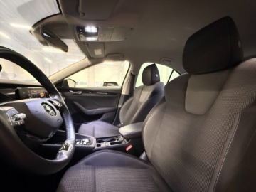 Skoda Octavia IV Liftback 2.0 TDI 150KM 2021 Skoda Octavia Ambition 2.0 TDI 150KM DSG, Salon Po, zdjęcie 17