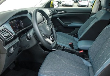 Volkswagen T-Cross SUV 1.5 TSI 150KM 2024 Volkswagen T-Cross 1.5 TSI 150KM Style DSG Cyfrowe Zegary Kamera Cofania, zdjęcie 9