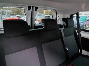 Citroen Spacetourer Van M 1.5 BlueHDi 120KM 2021 Citroen SpaceTourer 9 osob Klimatyzacja Elektryka Tempomat PDC 1.5 Diesel, zdjęcie 16