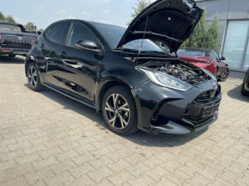 Toyota Yaris IV Hatchback Facelifting 1.5 Dynamic Force 125KM 2025 Toyota Yaris 125KM Automat Kamera Podgrz. fotele, zdjęcie 3