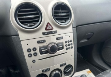 Opel Corsa D Hatchback 1.4 Twinport ECOTEC 90KM 2007 Opel Corsa 1.4 Benzyna, 2007 1.4 Benzyna 90KM, zdjęcie 5