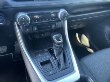 Toyota RAV4 V SUV 2.5 Hybrid Dynamic Force 218KM 2021 Toyota RAV4 Toyota RAV4 2.5 Hybrid Comfort 4x2 FV23 Gwarancja Salon PL, zdjęcie 18