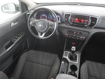 Kia Sportage IV SUV 1.6 GDI 132KM 2016 Kia Sportage 1.6 GDI, Salon Polska, Serwis ASO, zdjęcie 6