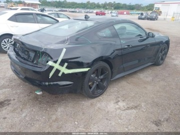 Ford Mustang VI 2022 Ford Mustang Ecoboost Fastback 2022 2.3l 2.3 Benzyna 310KM, zdjęcie 5