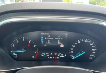 Ford Focus IV Hatchback 1.0 EcoBoost 125KM 2019 Ford Focus Ford Focus 1.0 EcoBoost Titanium Benzyna 125KM, zdjęcie 4