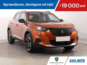 Peugeot 2008 II SUV 1.2 PureTech 130KM 2022 Peugeot 2008 1.2 PureTech, Salon Polska