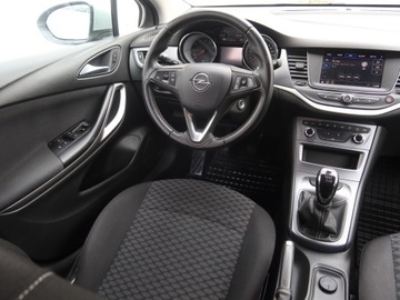 Opel Astra K Hatchback Facelifting 1.2 Turbo 130KM 2020 Opel Astra 1.2 Turbo, Salon Polska, Klima, zdjęcie 6